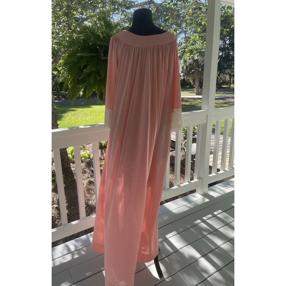 Vintage Jenelle of California Peach Pink Long Nylon Nightgown - Picture 9 of 13
